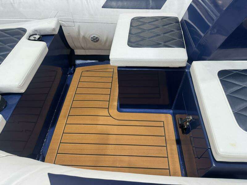 12ft Hedia Yacht For Sale