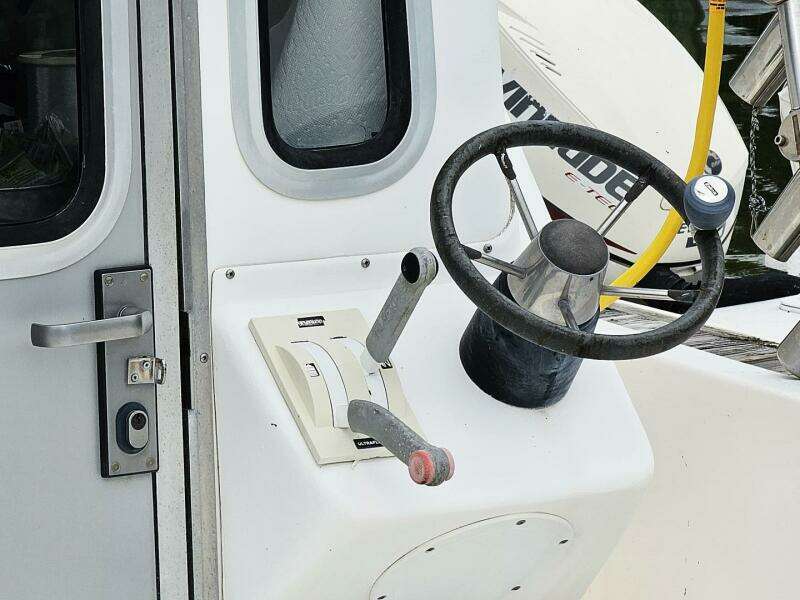 26ft Osprey Pilothouse Yacht For Sale