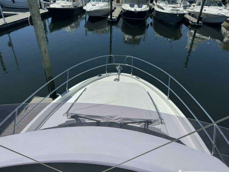 PortKey 33ft Jeanneau Yacht For Sale