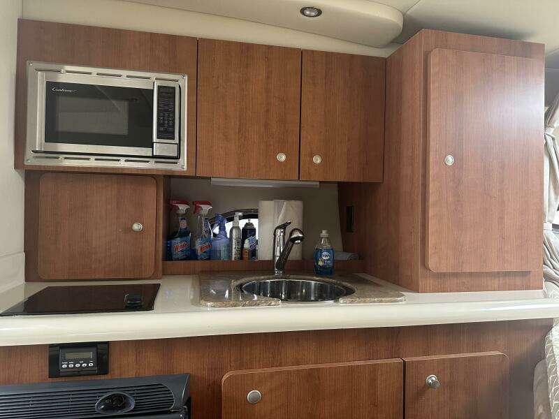 Soggy Dollar 30ft Cruisers Yacht For Sale