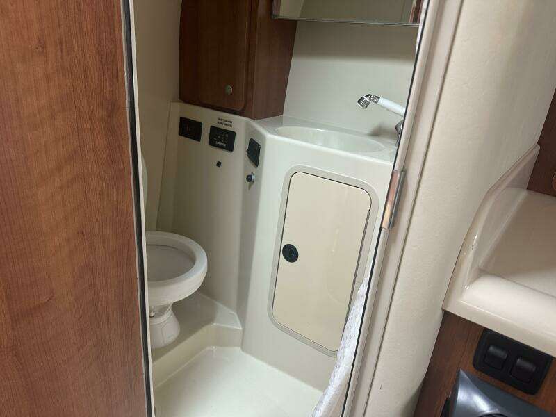 Soggy Dollar 30ft Cruisers Yacht For Sale