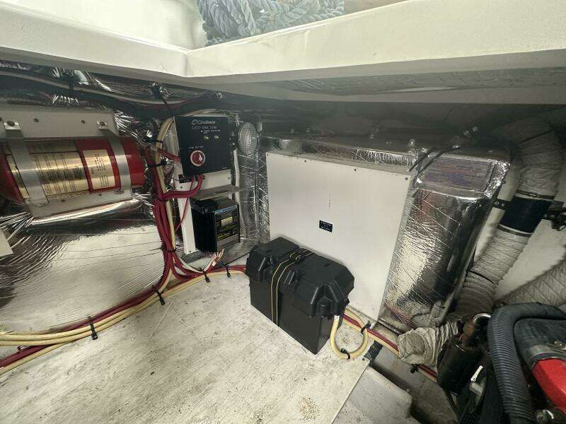 Soggy Dollar 30ft Cruisers Yacht For Sale