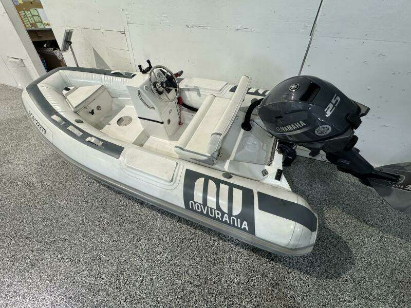 11ft Novurania Yacht For Sale