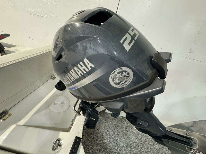 11ft Novurania Yacht For Sale