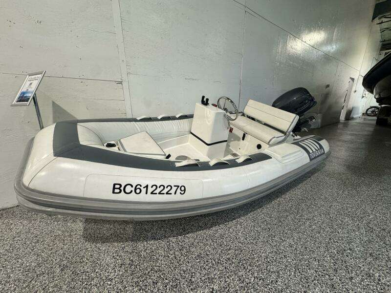 11ft Novurania Yacht For Sale