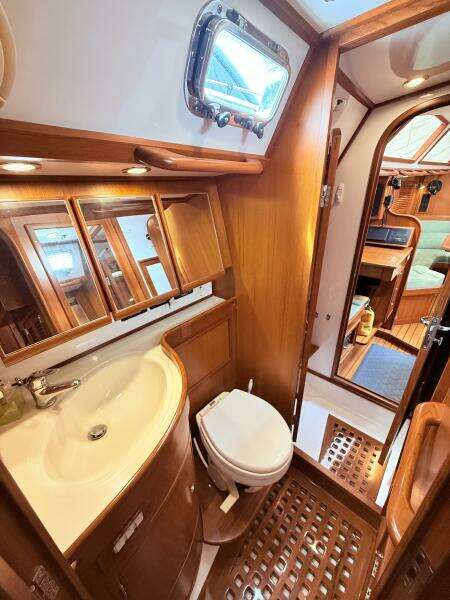 46ft Hylas Yacht For Sale