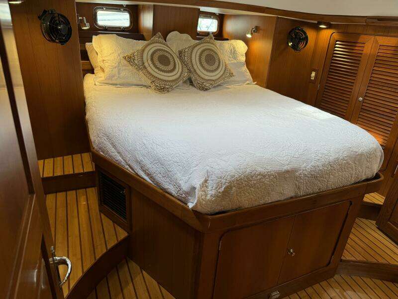 46ft Hylas Yacht For Sale