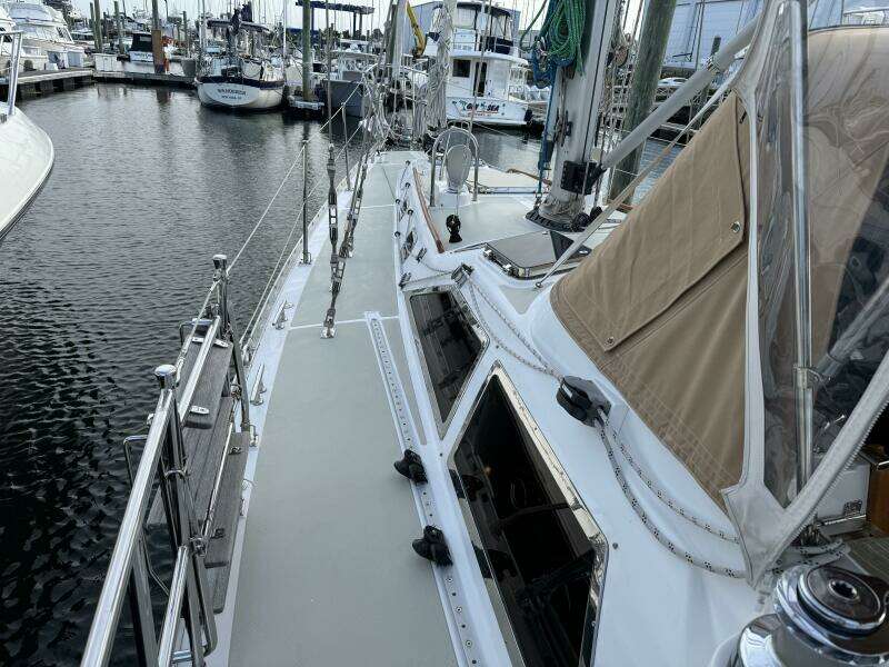 46ft Hylas Yacht For Sale