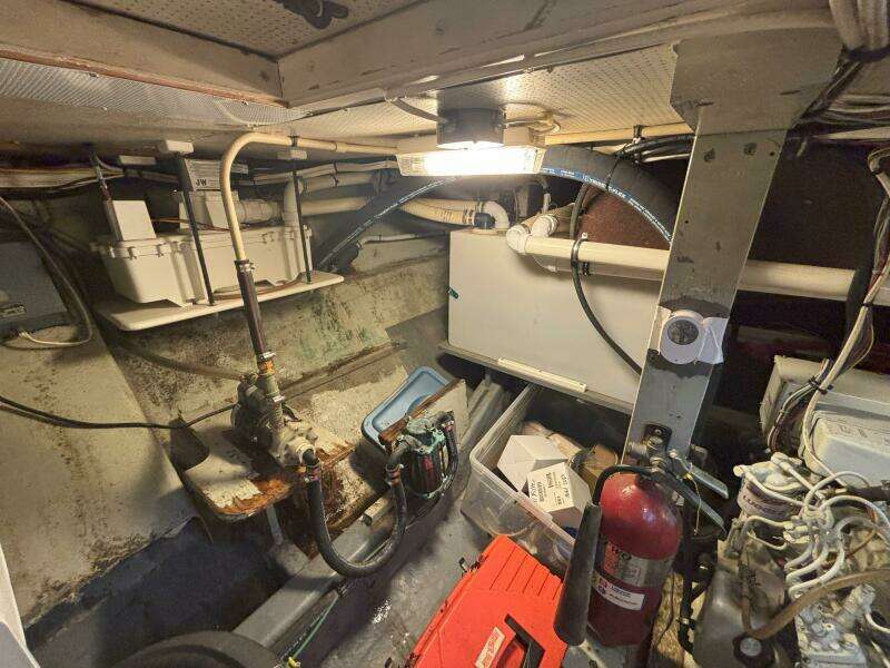 45ft Matthews Yacht For Sale