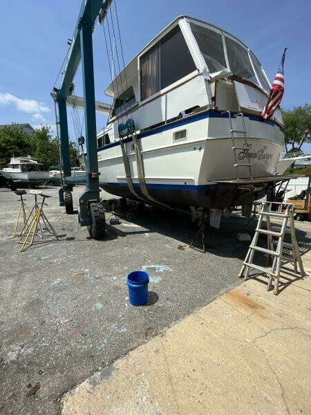 45ft Matthews Yacht For Sale