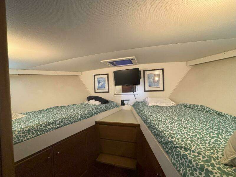 45ft Matthews Yacht For Sale