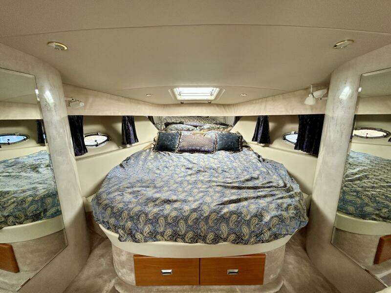 37ft Formula Yacht For Sale