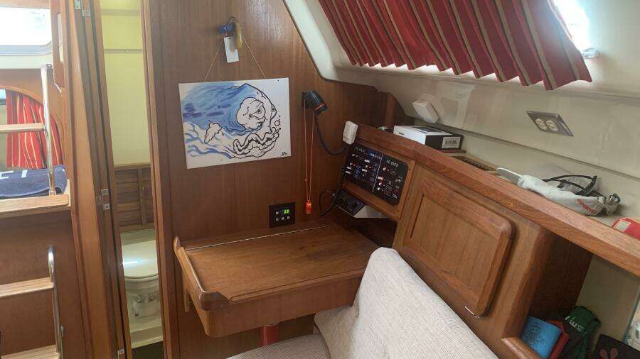 30ft Hunter Yacht For Sale