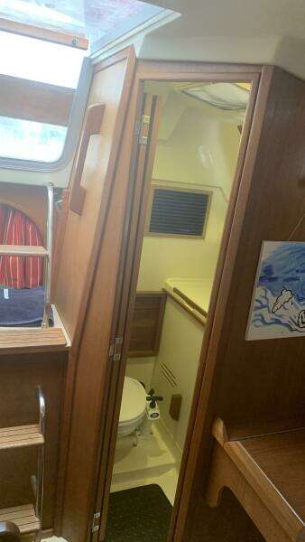 30ft Hunter Yacht For Sale