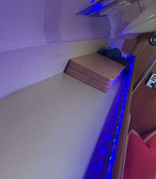 30ft Hunter Yacht For Sale