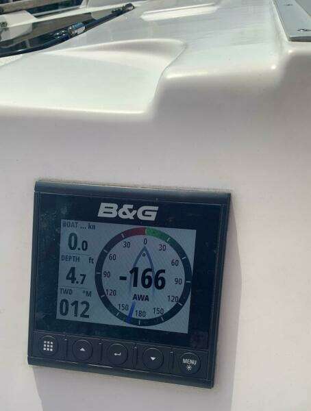 30ft Hunter Yacht For Sale
