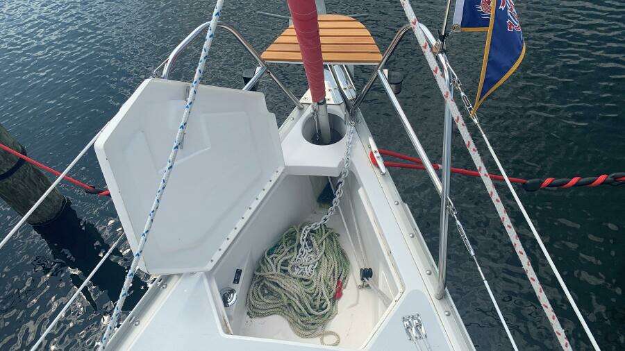 30ft Hunter Yacht For Sale