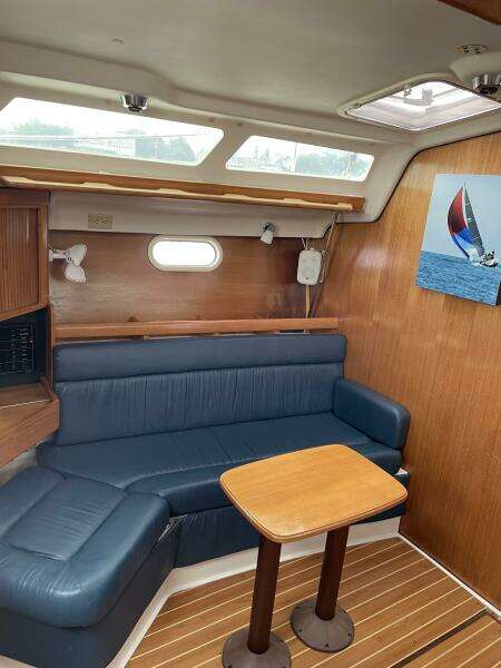 35ft Catalina Yacht For Sale