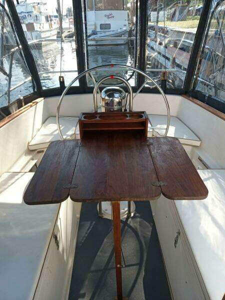 QUINTETTE III 34ft Aloha Yacht For Sale