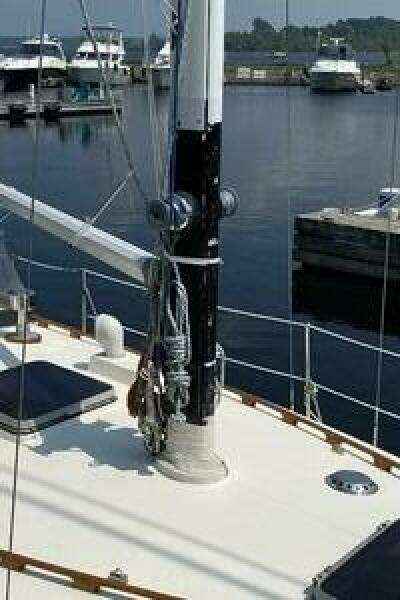 QUINTETTE III 34ft Aloha Yacht For Sale