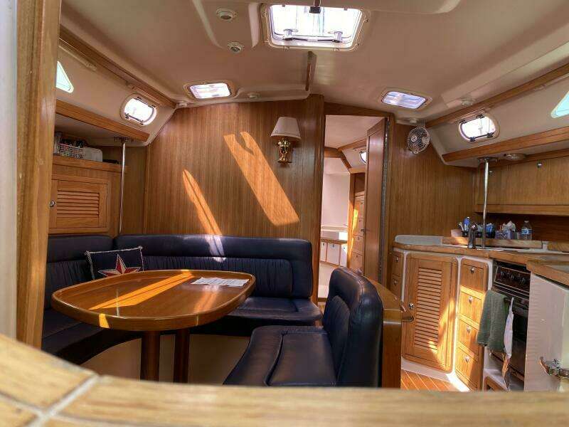 42ft Catalina Yacht For Sale
