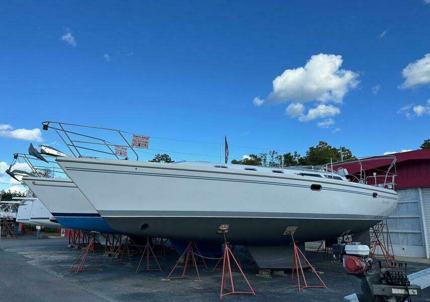 42ft Catalina Yacht For Sale
