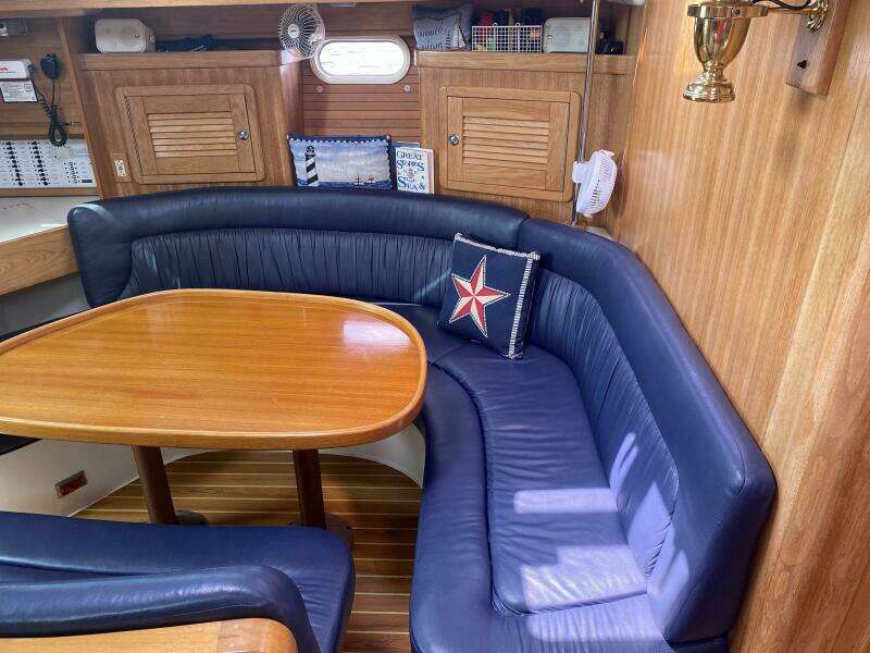 42ft Catalina Yacht For Sale