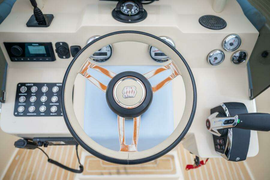 25ft Lilybaeum Yacht For Sale