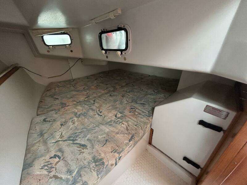 27ft Catalina Yacht For Sale