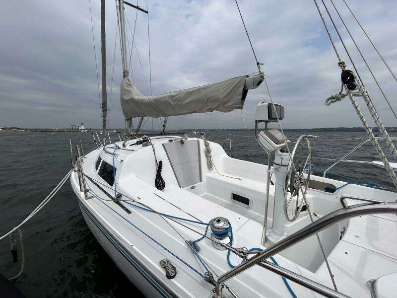 27ft Catalina Yacht For Sale