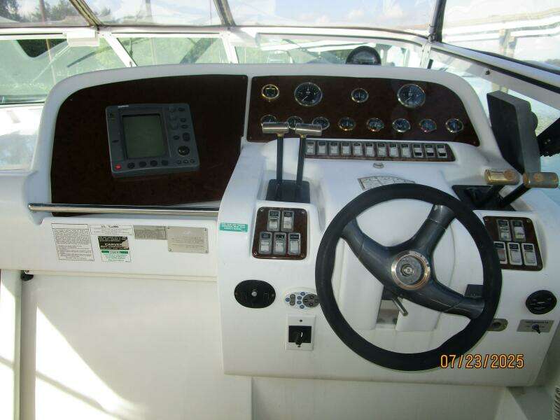 40' Trojan helm2
