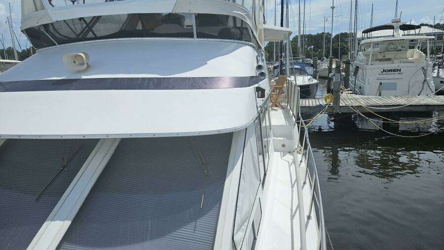 Water House 45ft Tollycraft Yacht For Sale