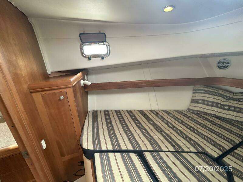 34' Mainship stateroom port 34' Mainship stateroom port