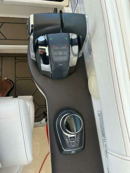 Salty Xperience 32ft Sea Ray Yacht For Sale