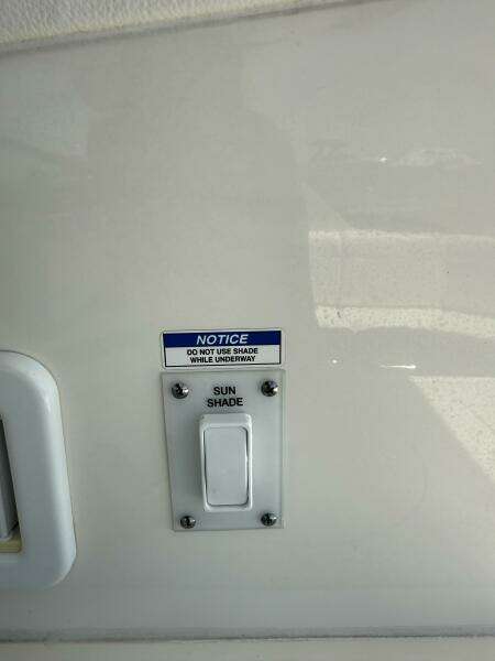 Salty Xperience 32ft Sea Ray Yacht For Sale