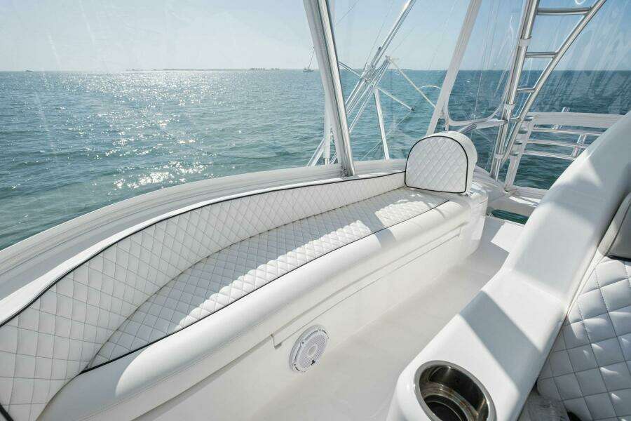 2024 Viking 54 Convertible GYS Trade