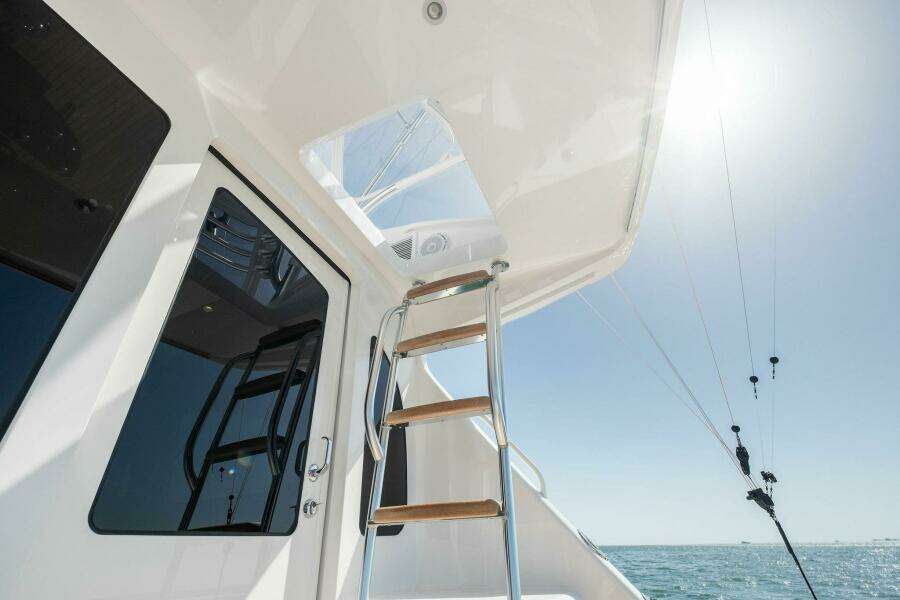 2024 Viking 54 Convertible GYS Trade