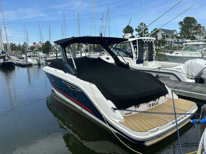 28ft Sea Ray Yacht For Sale
