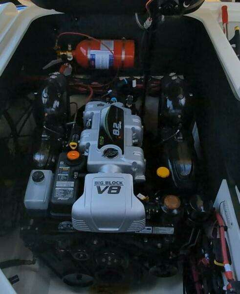 28ft Sea Ray Yacht For Sale