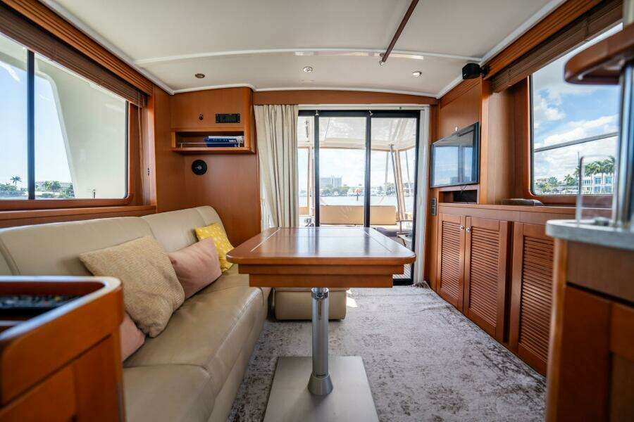 Wanderer 44ft Beneteau Yacht For Sale