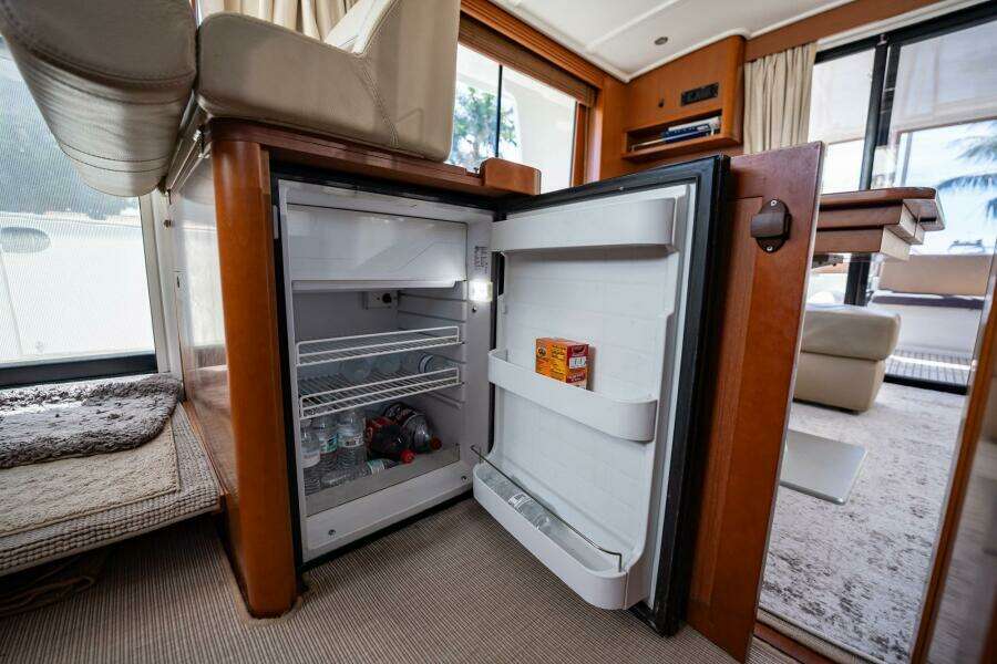 Wanderer 44ft Beneteau Yacht For Sale