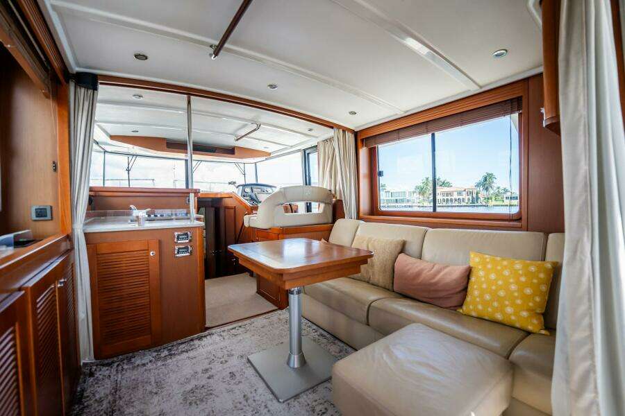 Wanderer 44ft Beneteau Yacht For Sale