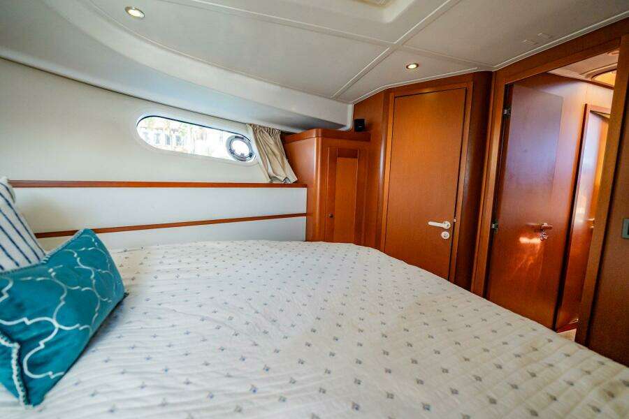 Wanderer 44ft Beneteau Yacht For Sale