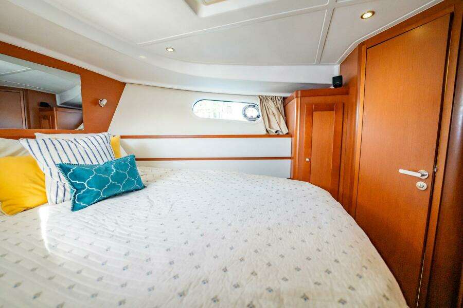 Wanderer 44ft Beneteau Yacht For Sale