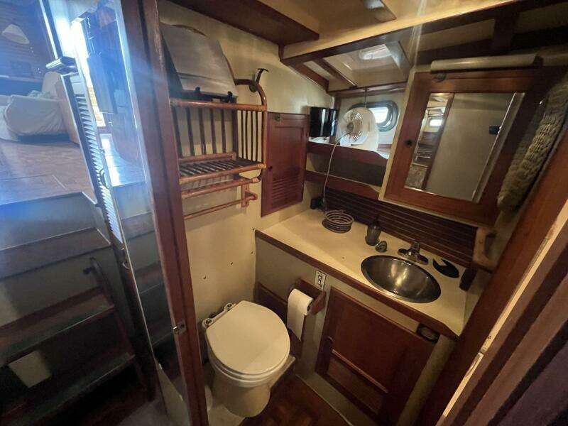 ANNA MARIE 42ft Kadey Krogen Yacht For Sale