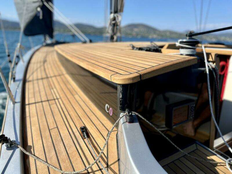 37ft Black Pepper Yacht For Sale