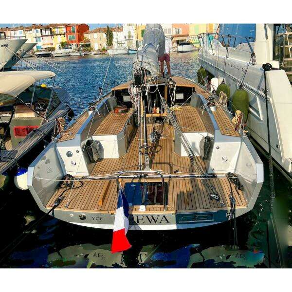 37ft Black Pepper Yacht For Sale