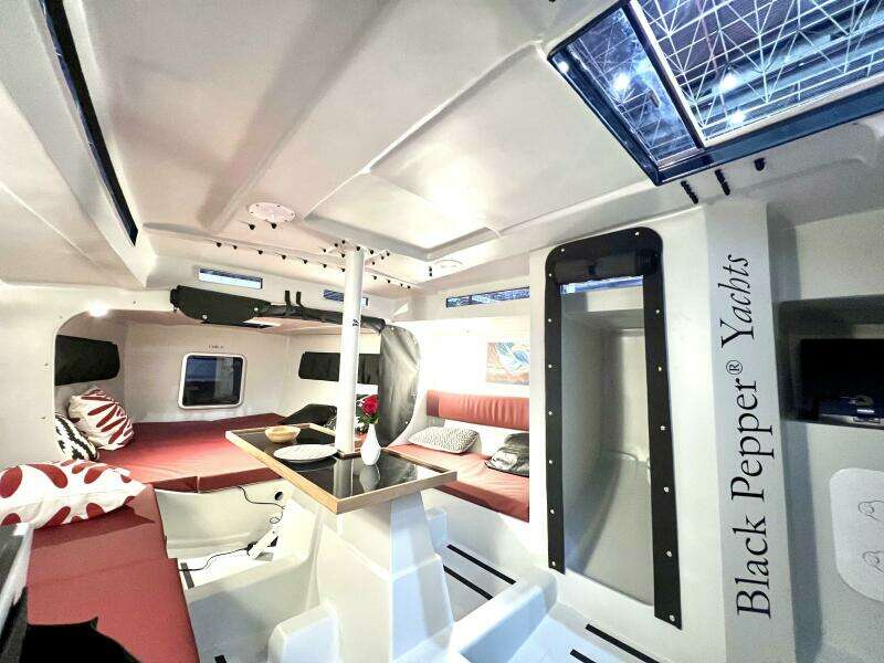 37ft Black Pepper Yacht For Sale