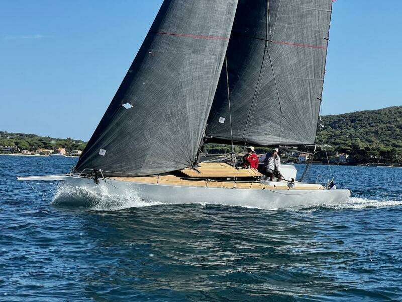 37ft Black Pepper Yacht For Sale