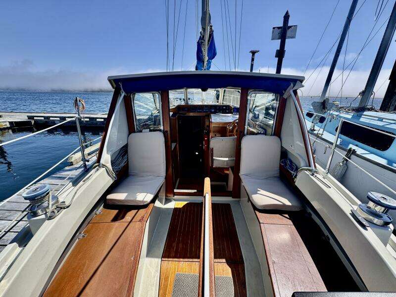 30ft LM Yacht For Sale